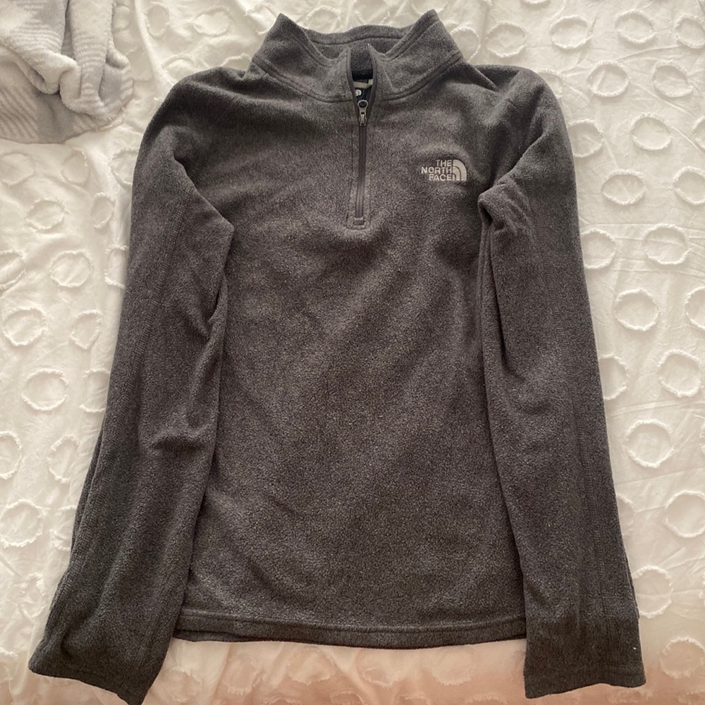 Grey The North Face half zip up